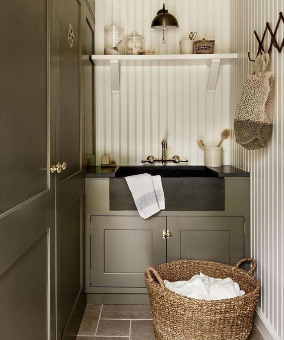 L’Évier Timbre d’Office : Un Must-Have pour une Cuisine Campagne Chic